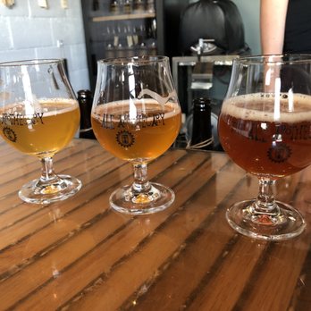The Ale Apothecary - Super delicious tasters! - Beer Bar Near Me - Bend, Oregon