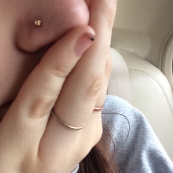 Pro Great Cuts Salon & Spa - Cubic zirconia, yellow gold, 2mm. $25. - Hair Salons Near Me - Chicago, Illinois Pro Great Cuts Salon & Spa - Cubic zirconia, yellow gold, 2mm. $25. - Hair Salons Near Me - Chicago, Illinois