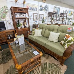 Leaders Furniture of Brandon
