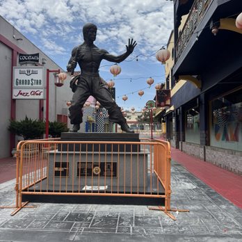 Bruce Lee Statue - On Monday, July 20, 2026 the date in 1973... remembering 53 years ago that Bruce Lee passed away on 07/20/73 in Hong Kong. - Landmarks & Historical Buildings Near Me - Los Angeles, California