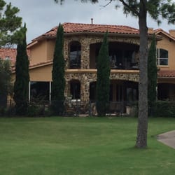 Royal Oaks Country Club