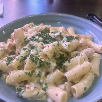Dave & Buster's Hollywood - Chicken Alfredo - Arcades Near Me - Hollywood, Florida