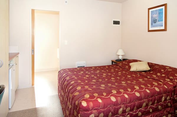 Bella Vista Dunedin Motel Accommodation by null