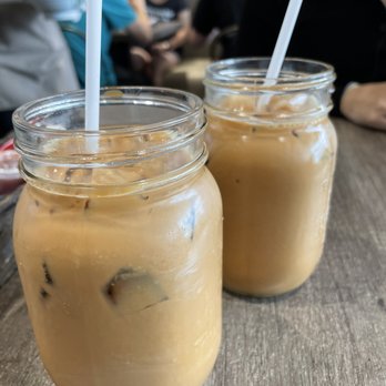 Cha Kee Restaurant - Iced HK Milk Tea - Hong Kong Style Cafe Near Me - Richmond Hill, Ontario