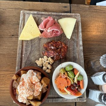 Barcelona Wine Bar - Wine Bars Near Me - Dallas, Texas