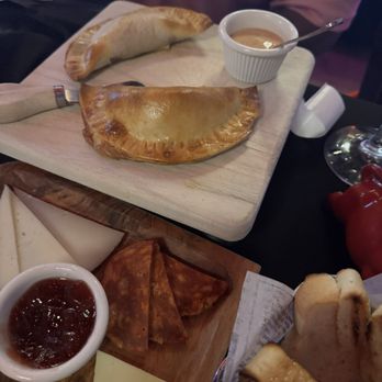Mellow Grapes - Empanadas - Wine Bars Near Me - Miami, Florida