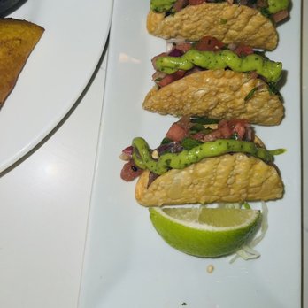 Blend Astoria - Poke tacos - Latin American Near Me - Astoria, New York Blend Astoria - Poke tacos - Latin American Near Me - Astoria, New York