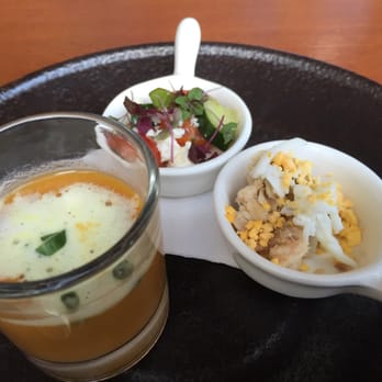 MW Restaurant - New American Near Me - Honolulu, Hawaii