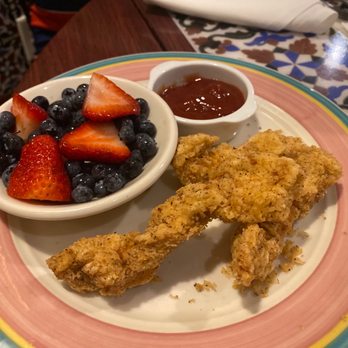 The Columbia - Kid's chicken fingers with fruit - Spanish Near Me - St Augustine, Florida The Columbia - Kid's chicken fingers with fruit - Spanish Near Me - St Augustine, Florida