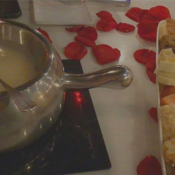 The Melting Pot - White Chocolate - Fondue Near Me - Pittsburgh, Pennsylvania The Melting Pot - White Chocolate - Fondue Near Me - Pittsburgh, Pennsylvania