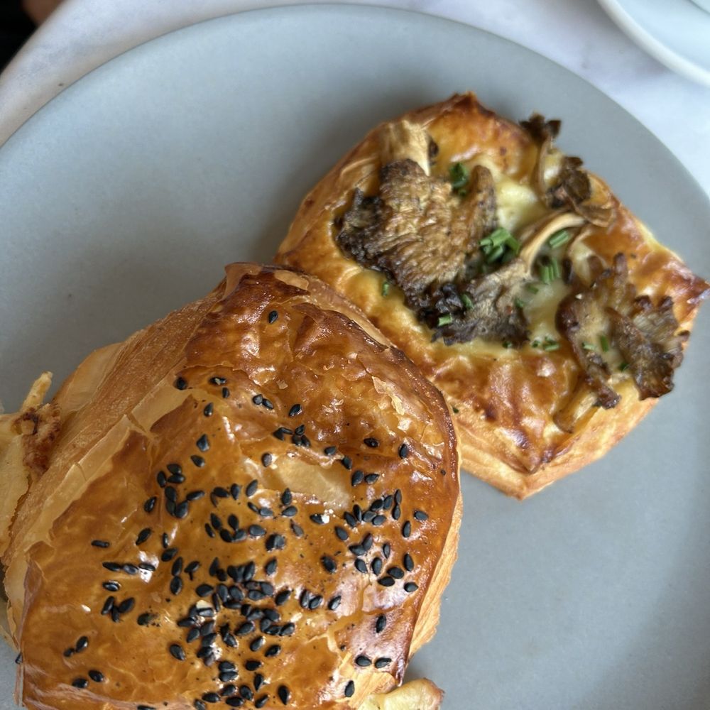 La Clochette - Bakeries Near Me - San Diego, California