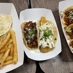 Veggie quesadilla & Al pastor tacos Veggie quesadilla & Al pastor tacos