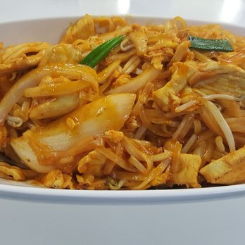 Joy Yee Noodle - Shrimp and chicken pad Thai - Chinese Near Me - Chicago, Illinois Joy Yee Noodle - Shrimp and chicken pad Thai - Chinese Near Me - Chicago, Illinois