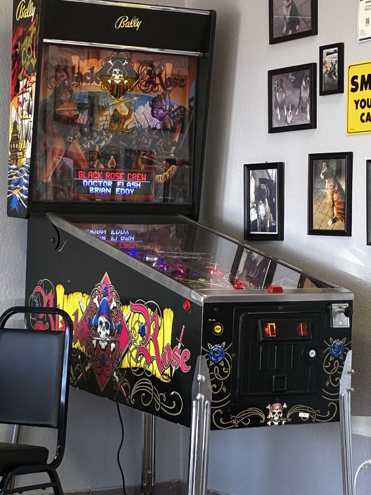 Boxers Pizza & Sandwich Shop - Photo 2