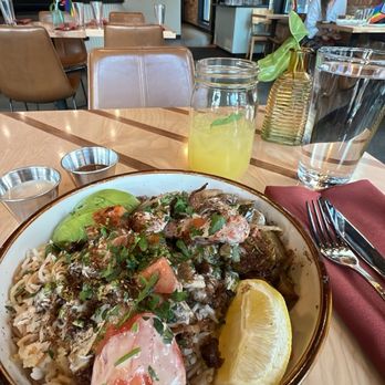 Laziz Kitchen - Kafta Roasted Veggie Bowl & Laziz Lemonade - Middle Eastern Near Me - Salt Lake City, Utah