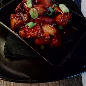 Bake'n Bacon - a plate of food on a table - Food Trucks Near Me