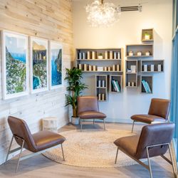 SUGARED + BRONZED - SUGARED + BRONZED Montrose lobby
