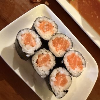 EAT'S SUSHI - SALMON ROLL(6PCS) - Sushi Bars Near Me - Costa Mesa, California EAT'S SUSHI - SALMON ROLL(6PCS) - Sushi Bars Near Me - Costa Mesa, California