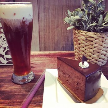 A La Mousse - Double chocolate cake with rose milkfoam tea - Desserts Near Me - Philadelphia, Pennsylvania A La Mousse - Double chocolate cake with rose milkfoam tea - Desserts Near Me - Philadelphia, Pennsylvania