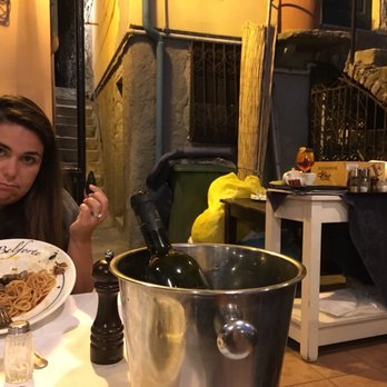 Belforte - Seated by the trash and served food that would destroy our flight home tomorrow. Overrated! - Seafood Near Me - Vernazza, SP Belforte - Seated by the trash and served food that would destroy our flight home tomorrow. Overrated! - Seafood Near Me - Vernazza, SP