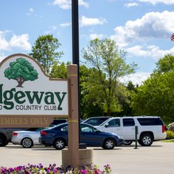 Ridgeway Country Club Members Only entrance sign