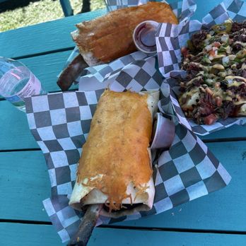 Bussin' Q - Another view - Food Trucks Near Me - San Antonio, Texas Bussin' Q - Another view - Food Trucks Near Me - San Antonio, Texas