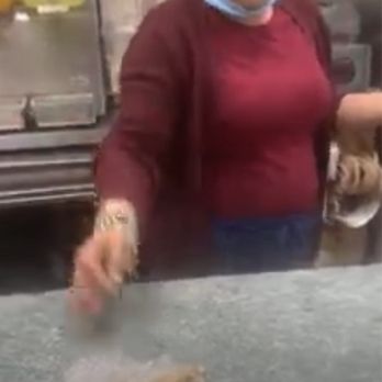 El Chevere Cuchifrito - Lying - Dominican Near Me - New York, New York