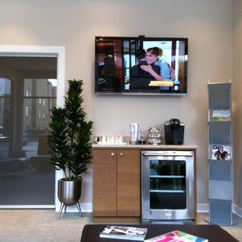 Ora - South Loop - More lobby - Cosmetic Dentists Near Me - Chicago, Illinois