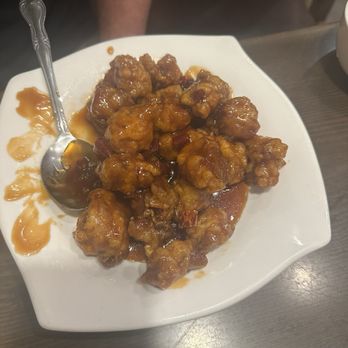 Mr Chen's - Jackson - C8. General Tso's Chicken - Chinese Near Me - Jackson, Mississippi