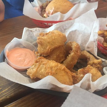 The Region - Handcrafted Hamburgers - Onion rings - Burgers Near Me - Chicago, Illinois