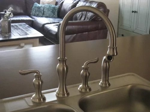 Foundation Plumbing & Heating Logo