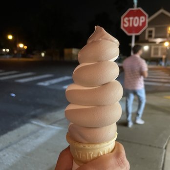 Meadowlark Dairy - Ice Cream & Frozen Yogurt Near Me - Pleasanton, California Meadowlark Dairy - Ice Cream & Frozen Yogurt Near Me - Pleasanton, California