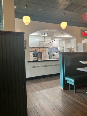 Frank Pepe Pizzeria Napoletana by null