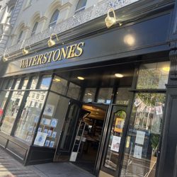 Waterstones - Storefront
