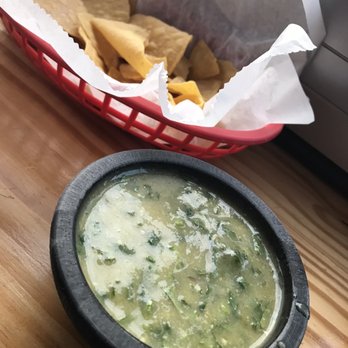 La Cabana Mexican Restaurant - Green salsa with chips - Mexican Near Me - Slade, Kentucky La Cabana Mexican Restaurant - Green salsa with chips - Mexican Near Me - Slade, Kentucky