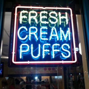 Beard Papa's - Desserts Near Me - San Mateo, California