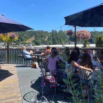 Netshed No. 9 - Outdoor seating - Breakfast & Brunch Near Me - Gig Harbor, Washington Netshed No. 9 - Outdoor seating - Breakfast & Brunch Near Me - Gig Harbor, Washington