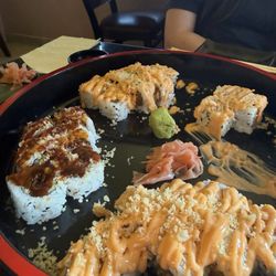 Rest Tokyo - Mayonnaise French spicy tuna and spicy salmon