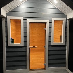 The Sauna Place - Door looks beautiful