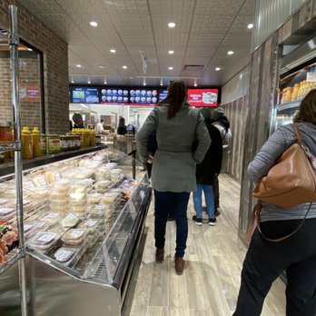 Kettlemans Bagel - Opening day - Bagels Near Me - Etobicoke, Ontario