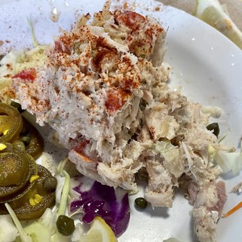 Ollie's on the Beach - Mahi Dip - Bars Near Me - Hudson, Florida