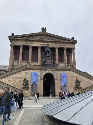 Alte Nationalgalerie by null