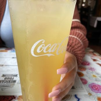 El Guapito - Pineapple fresh water - Mexican Near Me - Bell, California El Guapito - Pineapple fresh water - Mexican Near Me - Bell, California