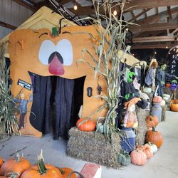 Ruwet Berry Scary Acres