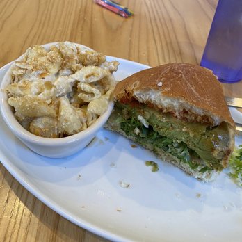 Salt + Smoke - Falafel Sandwich and Mac n' cheese - Barbeque Near Me - Saint Charles, Missouri
