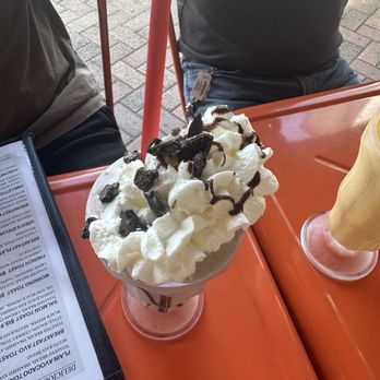 Very Crepe - Cookies and cream shake - Creperies Near Me - Sunny Isles Beach, Florida Very Crepe - Cookies and cream shake - Creperies Near Me - Sunny Isles Beach, Florida