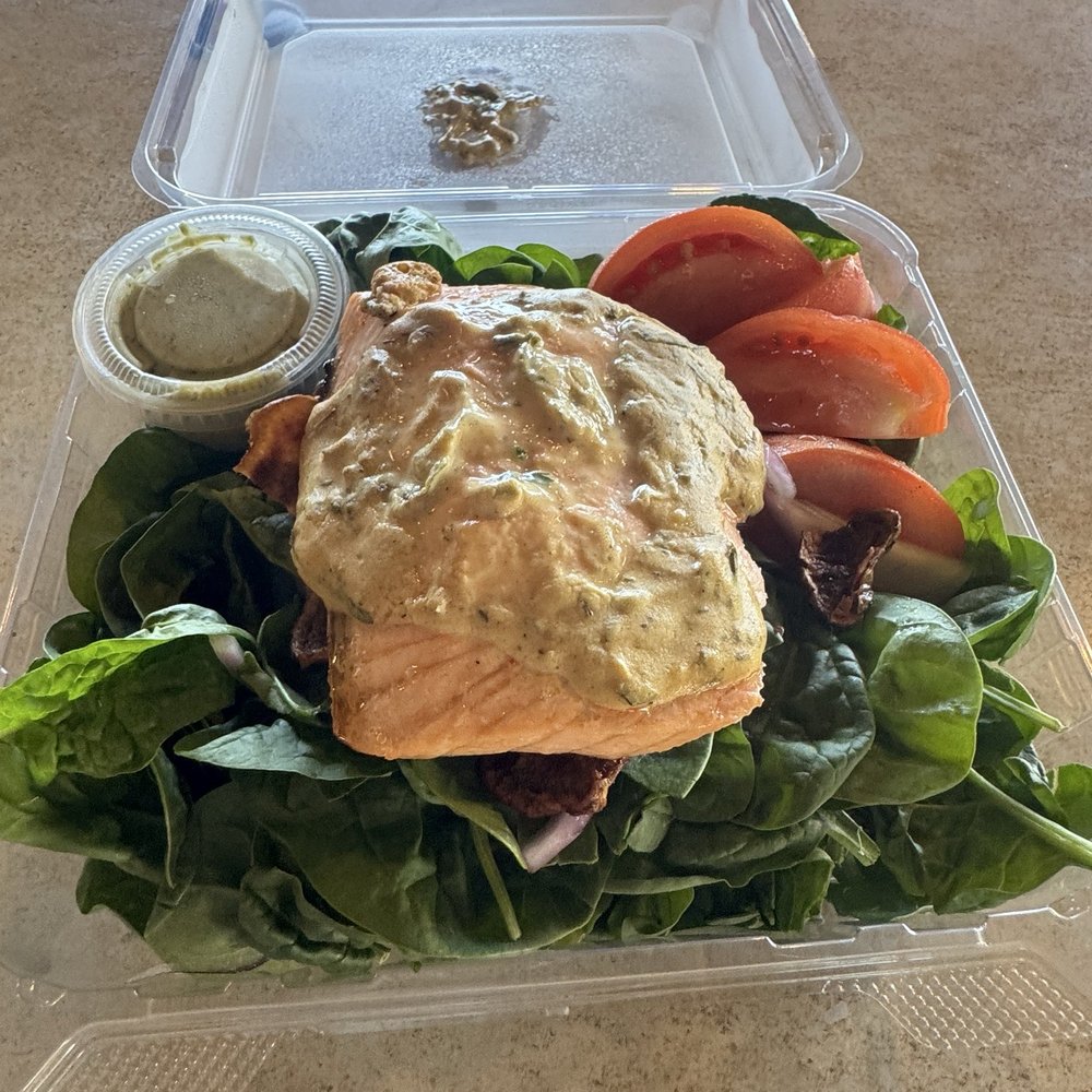 Nico's Pier 38 - Seafood Near Me - Honolulu, Hawaii