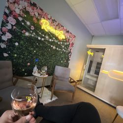Revive Therapy Massage & Spa - They have a VIP room where you can unwind before the massage.