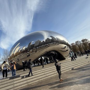 Grant Park - Cloud Gate is forever enticing. - Parks Near Me - Chicago, Illinois