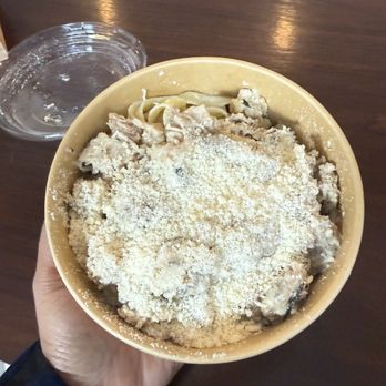 Pastasole - Fettuccine Alfredo Creamy Chicken & Pesto - Pasta Shops Near Me - New York, New York